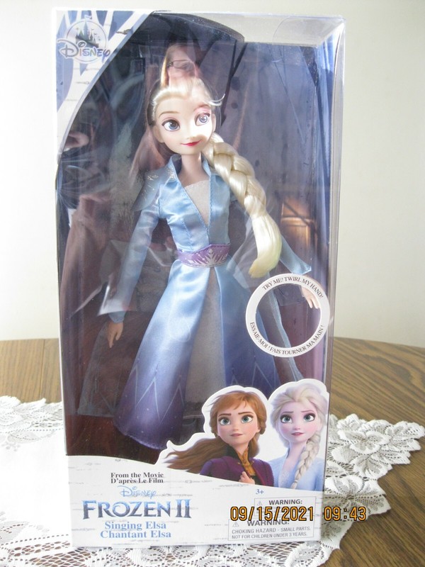 Disney Frozen 2 SINGING ELSA DOLL-Never removed from box-12" tall-Excellent