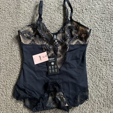 NEW Pinsy Sculpting Lace Shapesuit Shapewear Bodysuit Women's Size M Black