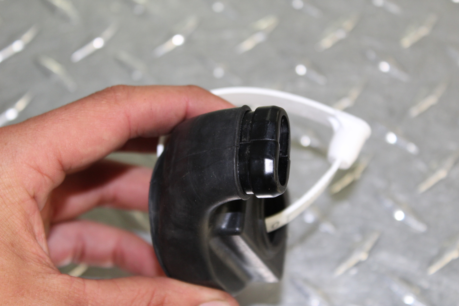 2016 KAWASAKI KLR650 THROTTLE CABLE LINE HOUSING GUIDE eBay