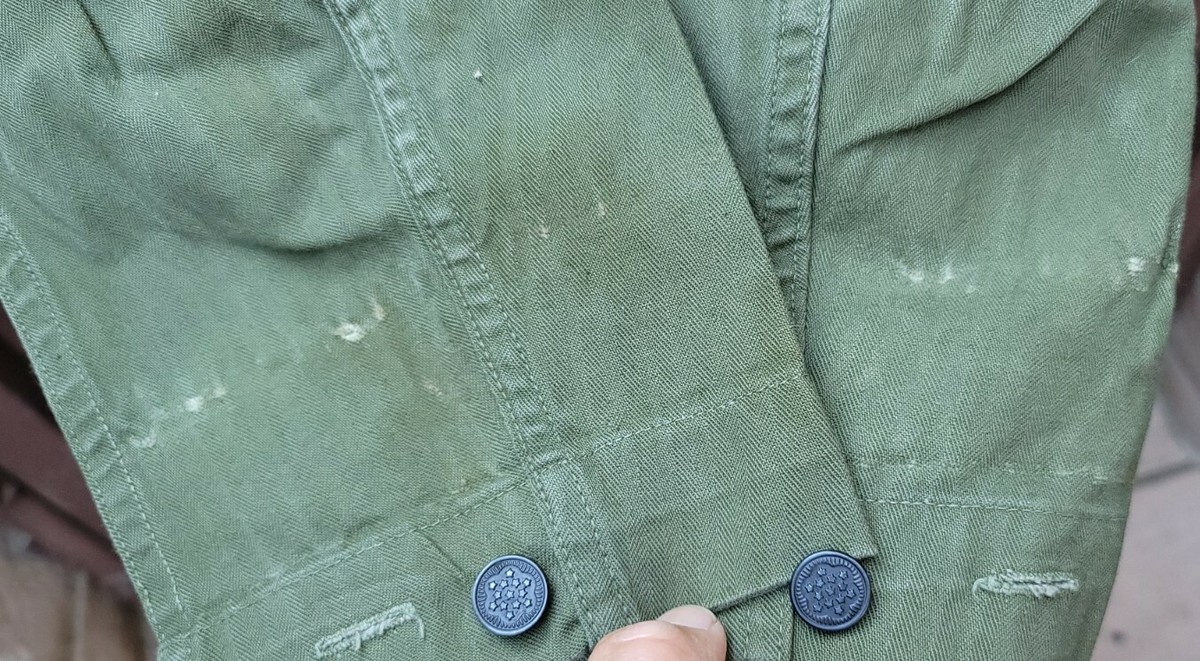 VINTAGE WWII US Army HBT Cotton 13 Star Button Shirt SIZE 36 VINTAGE WWII US Army HBT Cotton 13 Star Button Shirt SIZE 36