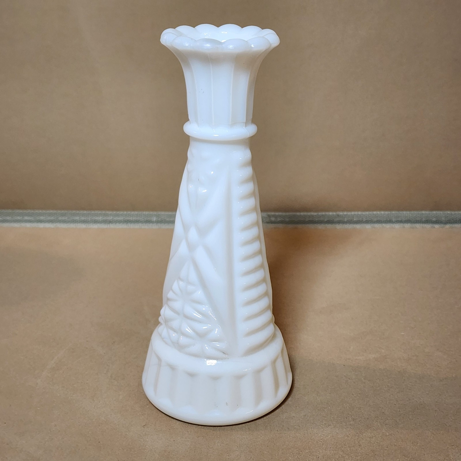 Vintage 1970s Anchor Hocking White Milk Glass Stars Bars Tapered Flower Bud Vase