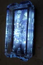 Smokezilla Glass Ashtray Smoking Hot Design Light Up New 4 x 2 x 1.5 inch