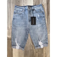 Risen Los Angeles Denim Bermuda Shorts Womens Light Wash Distressed Size 28/7