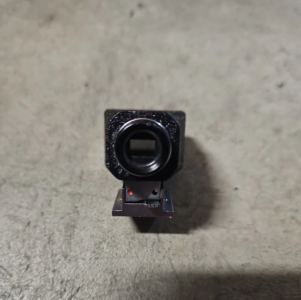Vintage Zeiss Ikon 50mm Shoe Mount Finder 421 for Contax IIa and IIIa Cameras - Image 2 of 4