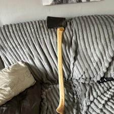 Helko HW Vintage Axe Tasmanian Pattern Hung On A East coast Lumberjack Handle
