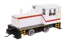 Walthers Mainline HO Scale Plymouth ML-8 Industrial Switcher White DCC