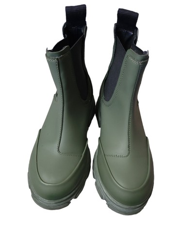 Zara Flat Lug Platform Boots Rubberized Weather Resistant 9 - Picture 2 of 6
