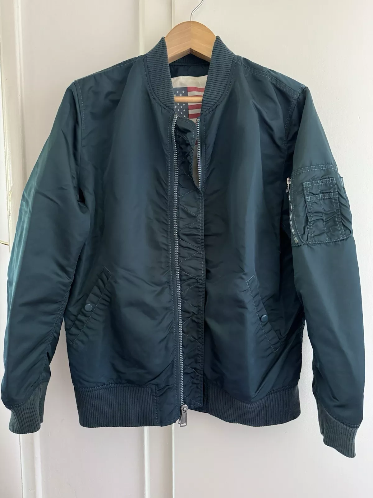 Veste urbaine en nylon SUPREME. Édition limitée verte, poche bouton pression, grande.