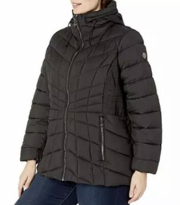 bernardo hooded packable puffer coat