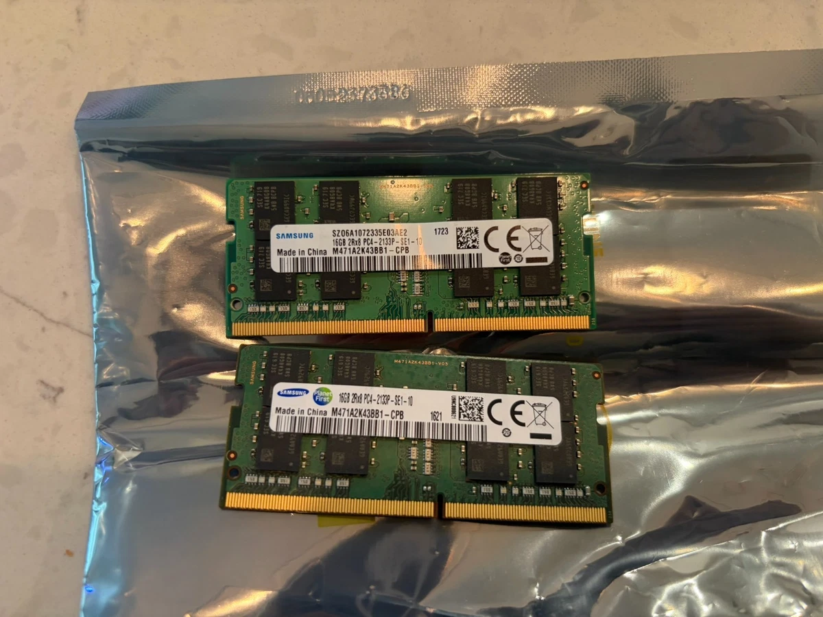 Samsung PC4-17000 (DDR4-2133) Bus Speed Computer RAM 16 GB Total