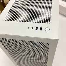 NZXT H7 Flow ATX Mid Tower Case White & Black Tempered Glass Airflow 4