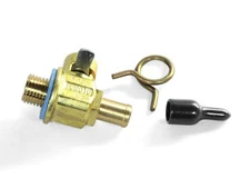 MA Fumoto Oil Drain Valve Kit, LB7 LLY LBZ LMM LML, 2001-2016, Duramax