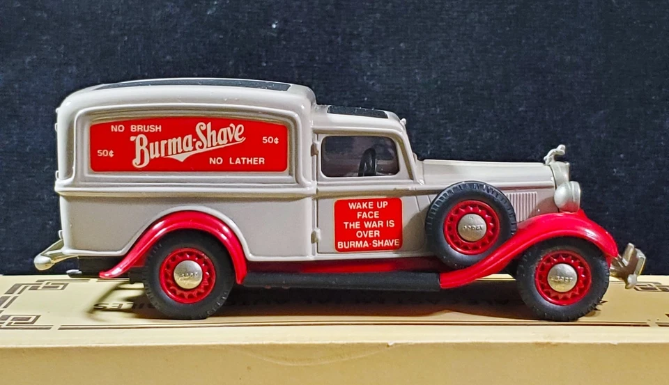Brooklin Models 35 1935 Dodge Van Burma Shave Gray/Red BRK 16A 1:43 - Image 2 of 4