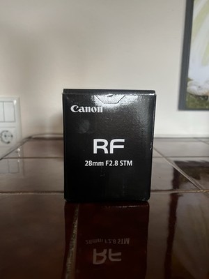 Canon RF 28mm
