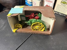 John Deere 1915 ERTL 1/16 Model "R" Waterloo Boy No.559 Diecast Model New in Box