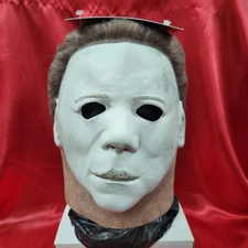 Halloween 2 Michael Myers Mask  - Trick or Treat Studios