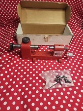 HORNADY PACIFIC CASE TRIMMER WITH 10 PILOTS RELOADING RELOAD TRIM TOOL