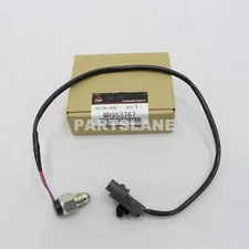 Mitsubishi Montero 2001-2006 OEM Genuine Freewheel Clutch Switch MR953767