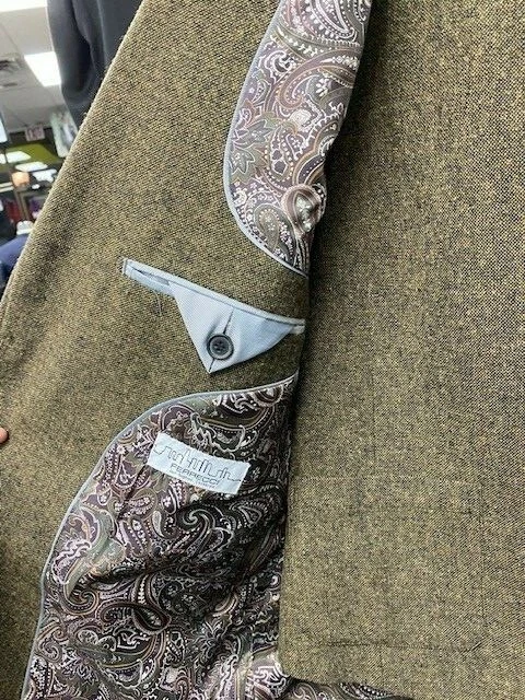 40R Ferrecci Men's Cognac Tweed Suit w/ Pants & Vest Slim Fit  Prom, Wedding  - Image 2 of 4