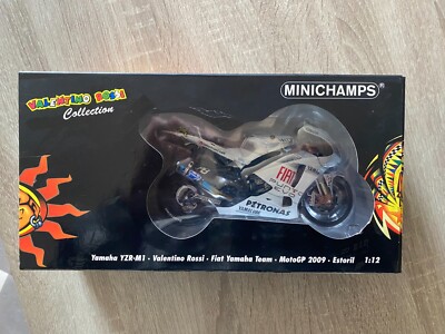 Valentino Rossi Yamaha YZR-M1 N° 46 Moto GP Champion Du Monde 2009 1 12 Minichamps 122093246