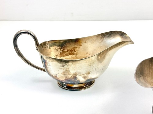 Set Gravy Boats & Mestoli Vintage anni 70 Placcato Argento - Prop Film TV / Lampada Genio - Foto 4 di 24
