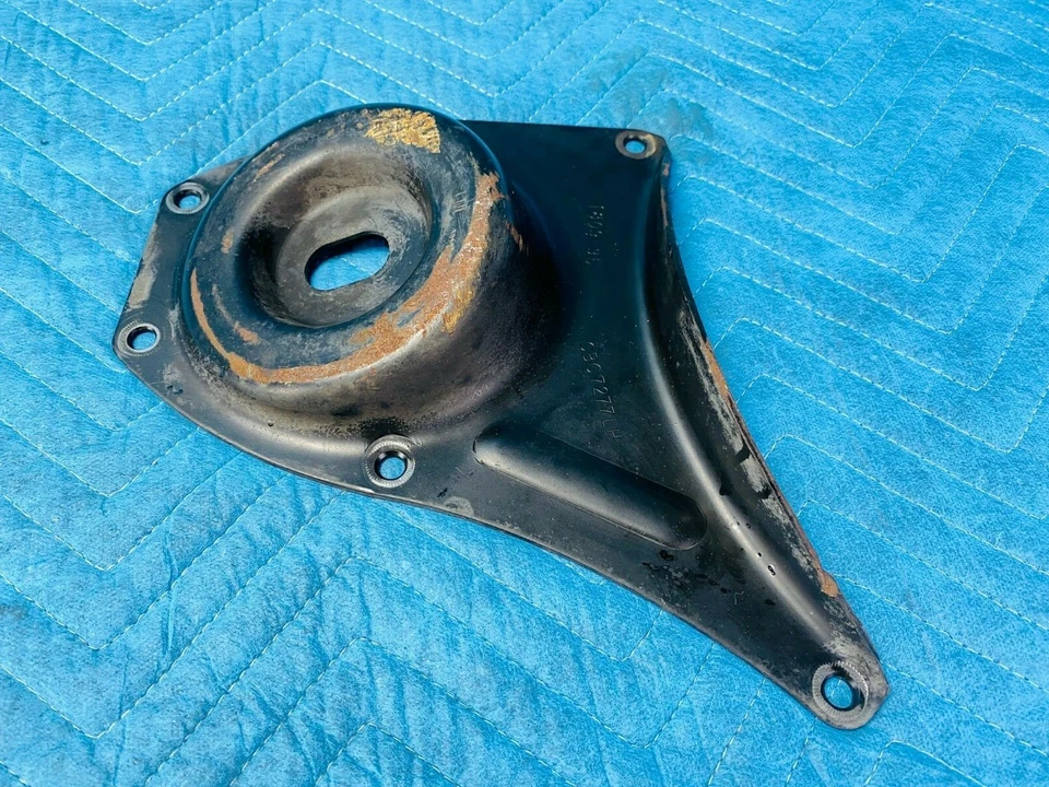 Placa inferior de resorte helicoidal delantero Jaguar XJR XJ6 XJ12 VDP con perno de pivote LH 95-98 OEM Foto 3 de 4