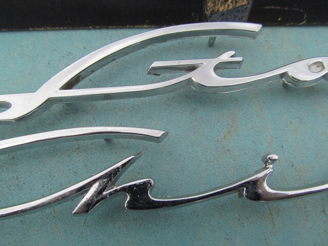 1956 Pontiac Star Chief emblem NOS GM | eBay