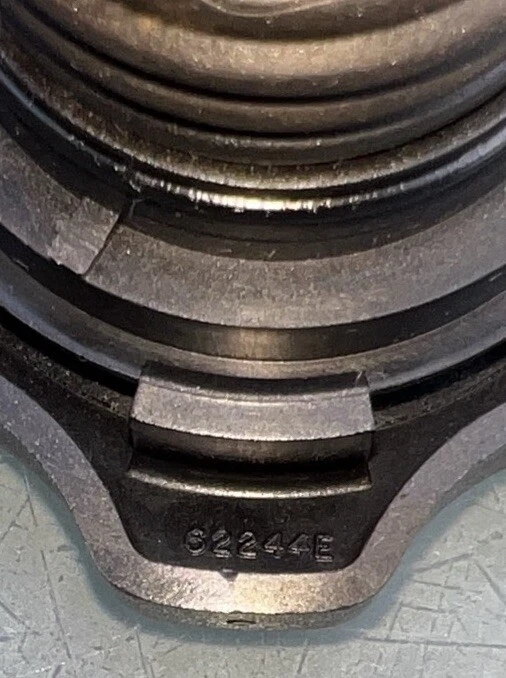 Tapa de llenado de aceite de motor Jeep Dodge Chrysler P/n 62244E OEM Foto 4 de 4