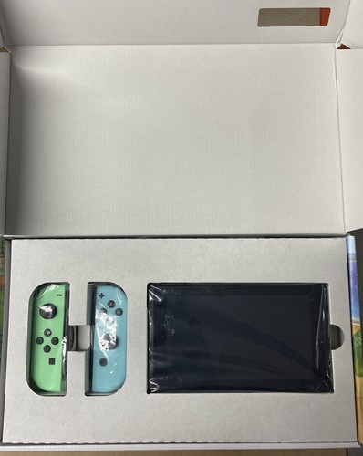 Animal Crossing Nintendo Switch Console Limited Edition Bundle. - Picture 5 of 5