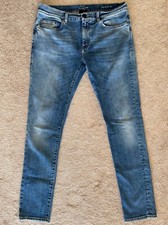 SAINT LAURENT Skinny Fit Jeans  Medium Blue  Style 02  Size 34  Retail 995