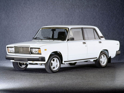 テラ26cm 2026 Lada 2107 Is BACK?! The Soviet Legend Reborn With Modern Tech