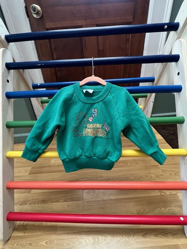 Vintage Fisher-Price Kids wear Puff Paint Birthday 1995 Crewneck Sweatshirt 4T
