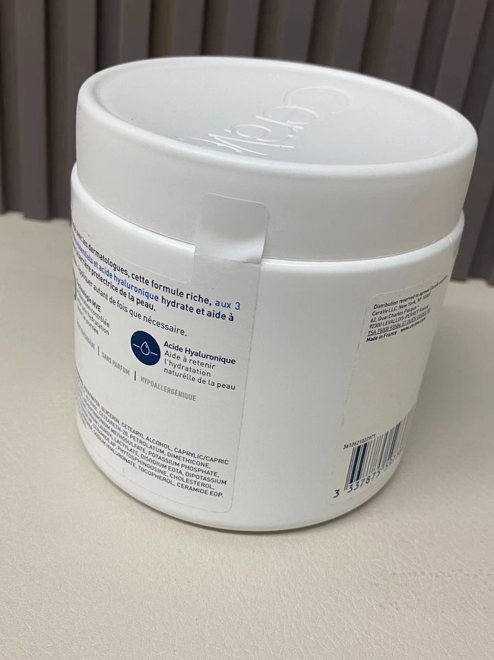 The CeraVe Moisturising Cream for Dry to Very Dry Skin, 454g - Image 2 of 4