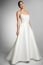 Sachin Babi Off White Belinda Floral Embellished Mikado Gown Size 4 1495