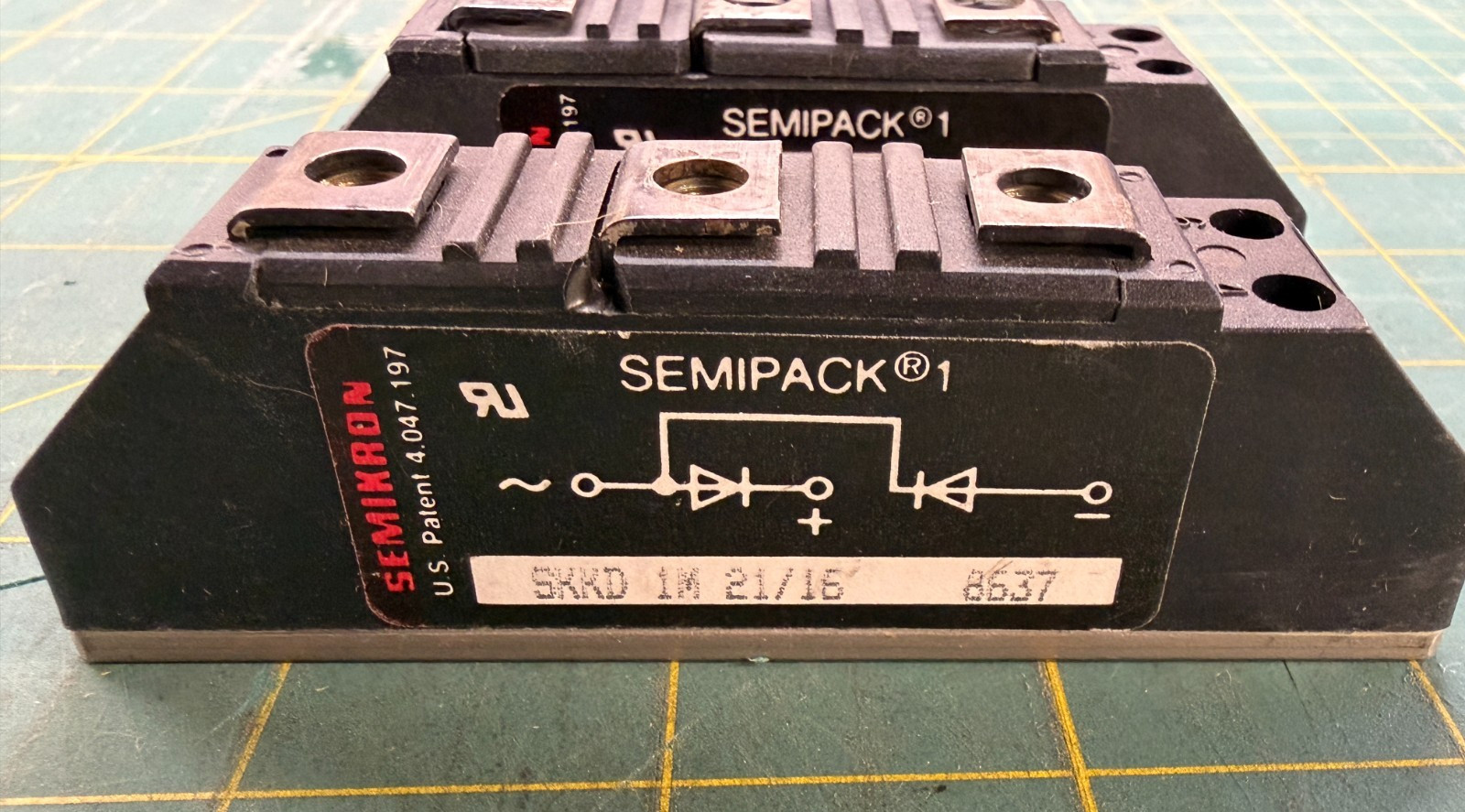 Qty-2 Semikron SEMIPACK 1 SKKD 21/16 21A RMS 1600V Dual Diode *244