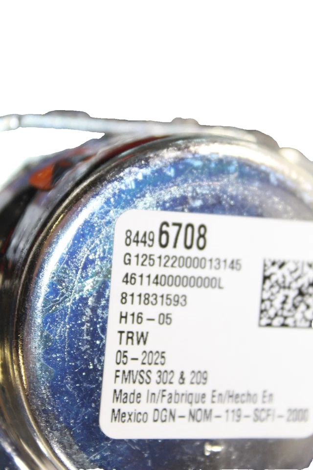 2017 18 19 20 21 22 23 2024 CHEVY CAMARO SS FRONT LEFT & RIGHT SEAT BELT RED - Image 4 of 4