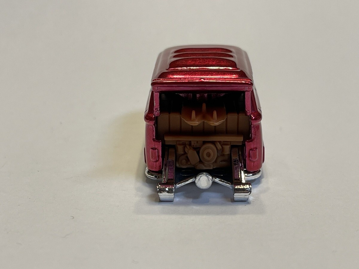 新品未使用　ホットウィール　クールコンビ　レジェンドツアー　プロテクター付12台 Hot Wheels Kool Kombi Pink Legends Tour 2024 Collector