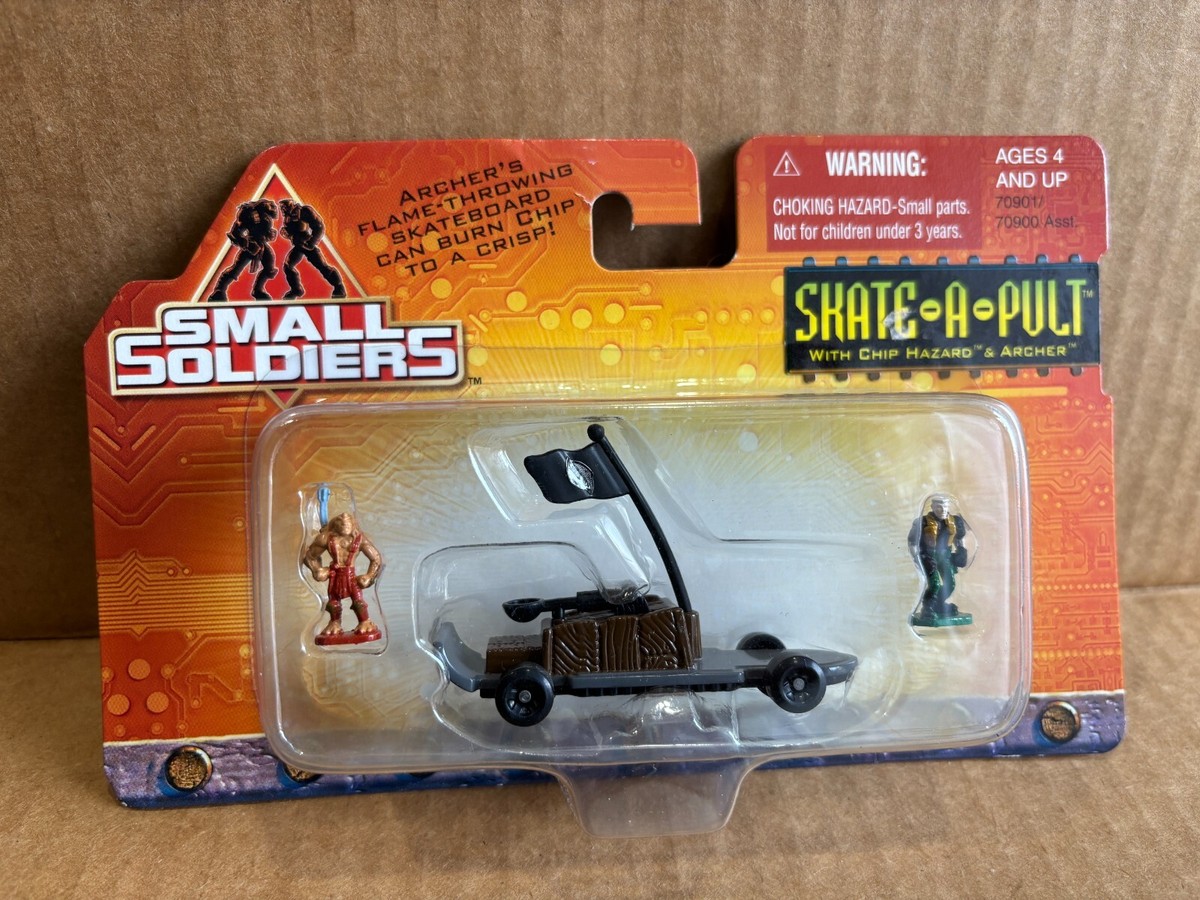 SMALL SOLDERS Micro Die-Cast Playsets (4) Chip Hazard Archer