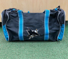 VTG San Jose Sharks Nasco duffle travel Bag NWT 20" x 10" Multi pockets