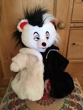 Neu Buildabear Cruella de Vil 101 Dalmatiner Bär & Mantel weiches Plüschtier 16 Zoll