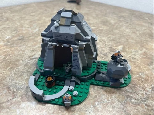 LEGO Star Wars: Ahch-To Island Training 75200