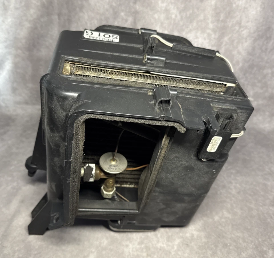 96-00 Honda Civic A/C Evaporator Core + Housing EK EX DX LX Si 80210-S04-003 - Image 3 of 4