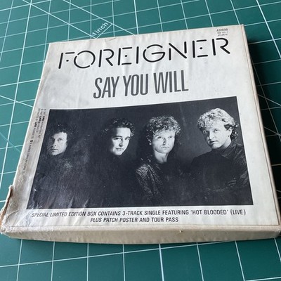 Foreigner - Say You Will 7'' Vinyl Ltd Ed Box Set + Inserts Poster, Tour Pass Etc