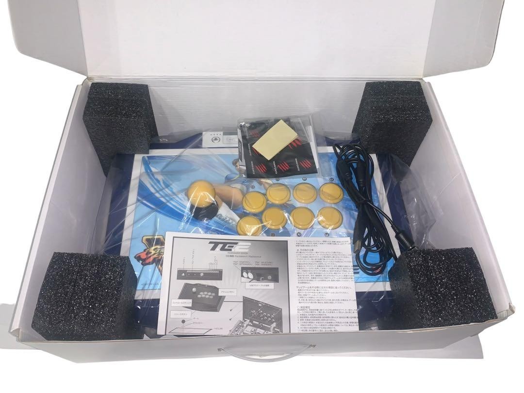 Mad Catz Street Fighter V Chun-Li Arcade Fightstick TE2+ PS4 PS3