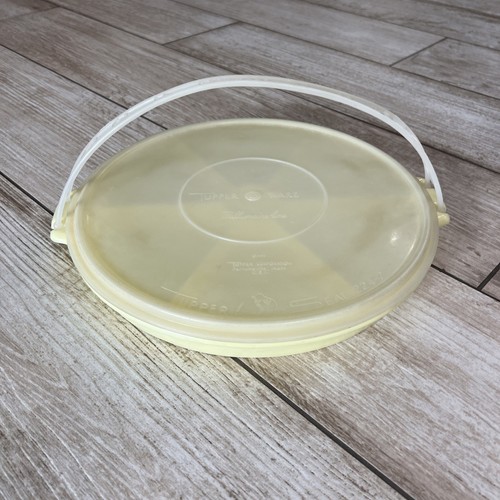 Vintage Tupperware Tupper Seal Lid 224-2 and Vegetable Tray 405-2 W ...