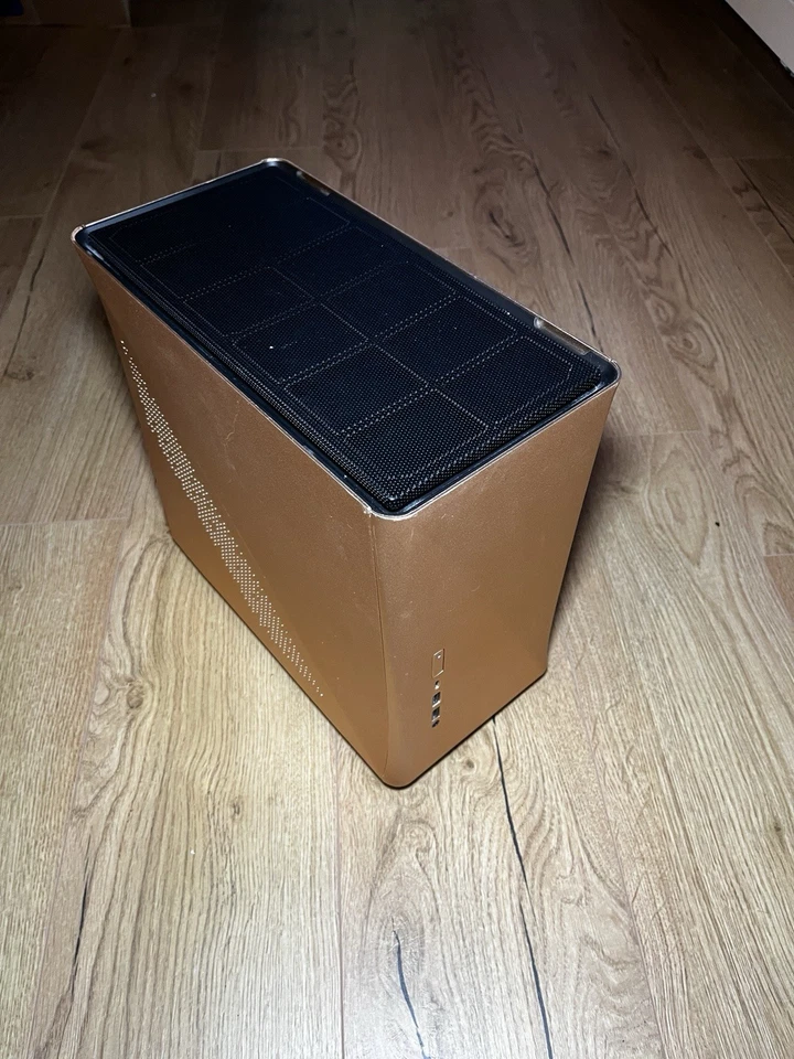 Fractal Era ITX - Bild 2 von 4