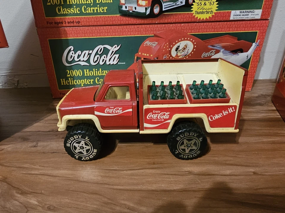 Holiday Coca Cola Light Up Semi Truck Carrier w/Boxes Lot Cars - Image 3 of 4