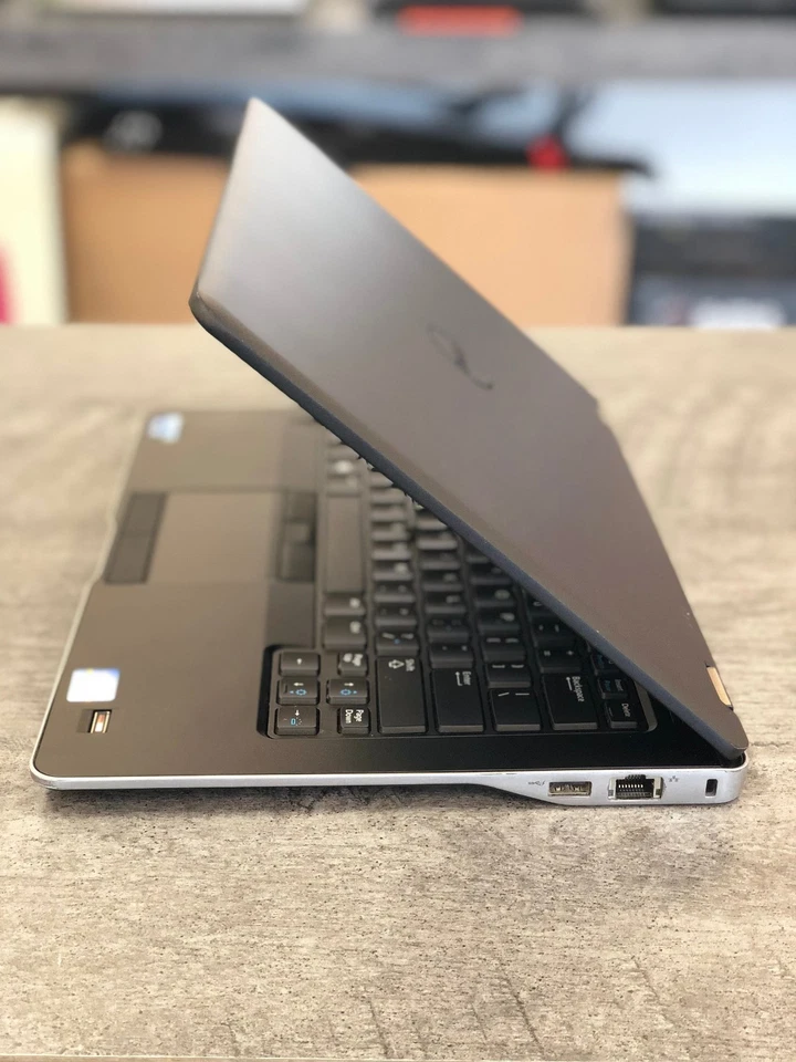 Dell Latitude E6430u 14" i5 Processor, 512GB SSD, 16GB RAM Windows 7 Slim Light - Image 2 of 4