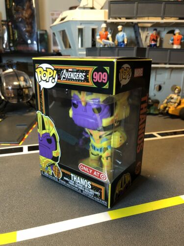 Funko Pop Thanos Blacklight Vinyl Figure - 57926 - Picture 2 of 10