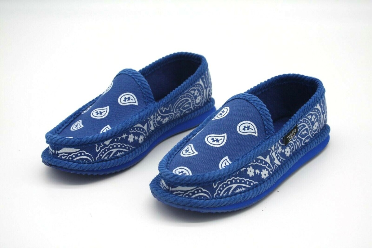 Trooper America Unisex Bandana Paisley Slip On Shoes ROYAL  display picture 1